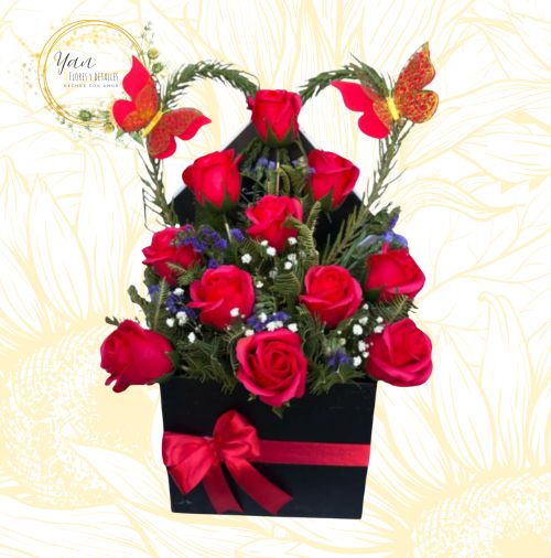 BOX CUADRADO DE ROSAS"