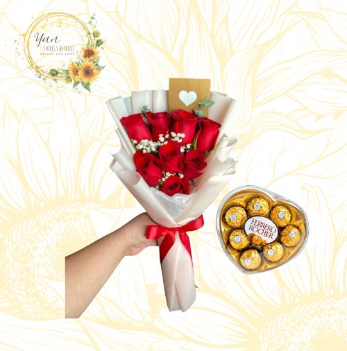 ELEGANTE RAMO ALARGADO DE 8 ROSAS
