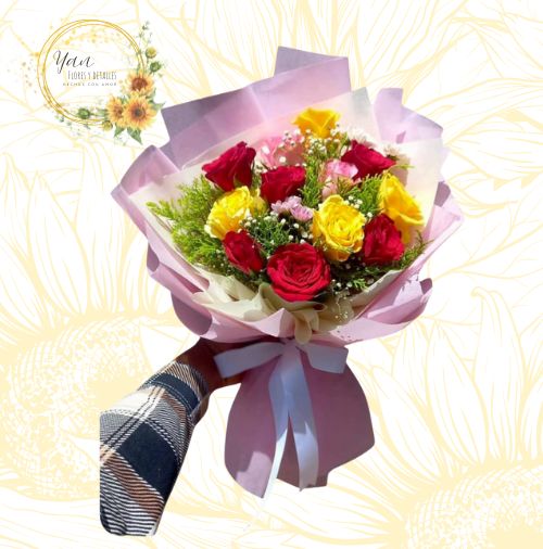 BOUQUET DE 12 ROSAS BICOLOR