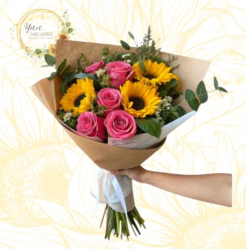 BOUQUETE ROSAS Y GIRASOLES""