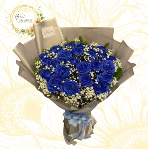 RAMO 25 ROSAS AZULES""