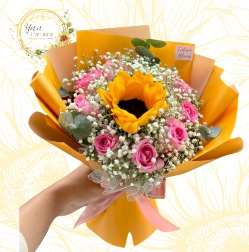 BOUQUET 8 ROSAS ROSADAS Y GIRASOL