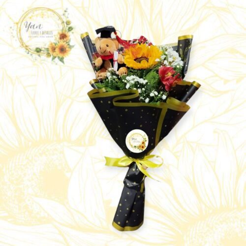 WhatsApp Image 2025-11-20 at 10.58.29 AM BOUQUET DE GRADUACION