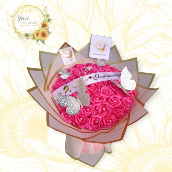 BELLO RAMO DE ROSAS ETERNAS